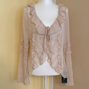 New Sumwon Elegant Ruffled Cream Blouse M